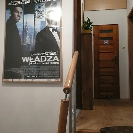 Film Hostel-2